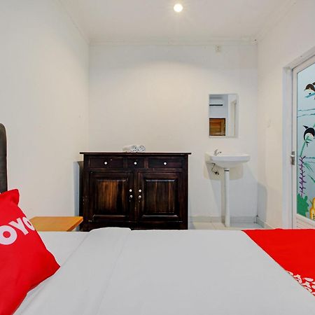Oyo 2463 Bali Balangan Hotel جيمباران المظهر الخارجي الصورة